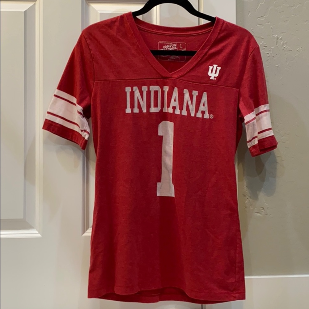 IU shirt